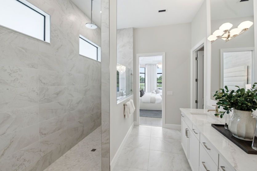 Luxury Owner's Bath Features