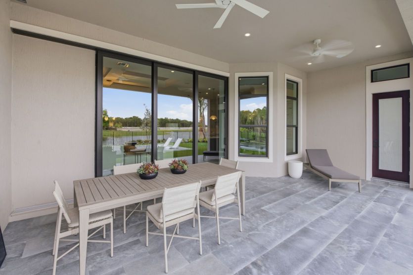 Covered Lanai, Outdoor Space to Enjoy
