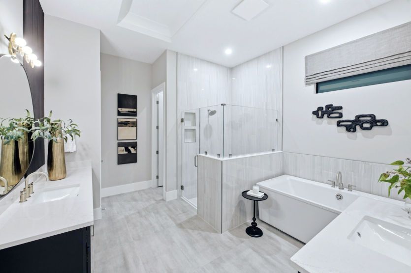 Luxury Owner's Bath