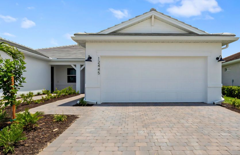 Ellenwood - TerraWalk at Babcock Ranch: Alva, Florida - DiVosta Homes