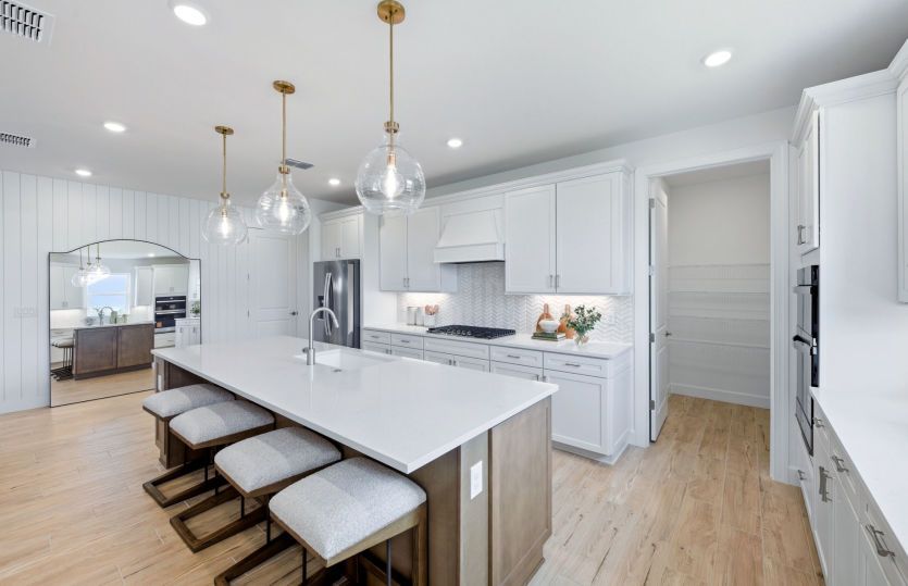 Walk-in pantry off the kitchen