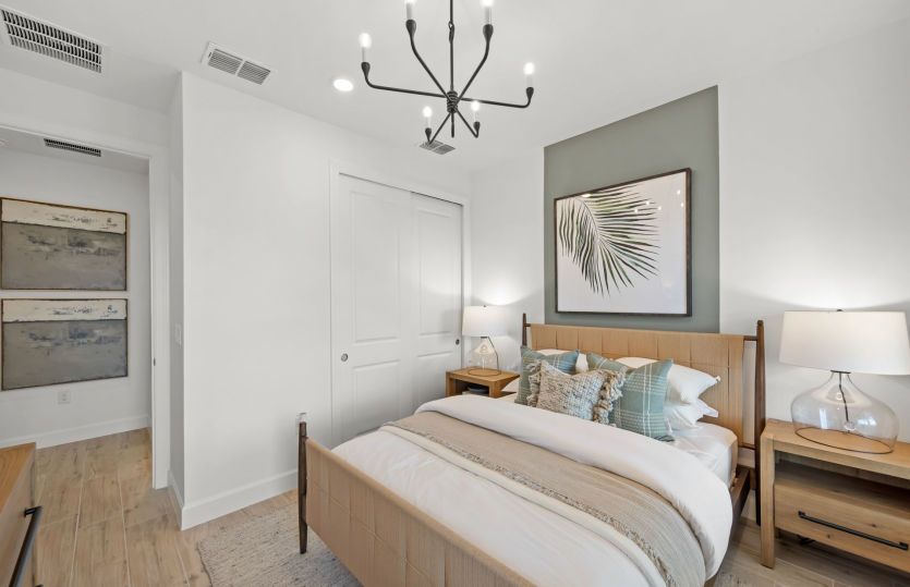 Secondary bedroom