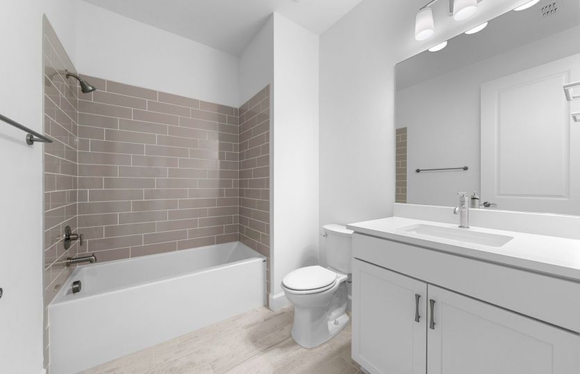 Secondary bedroom