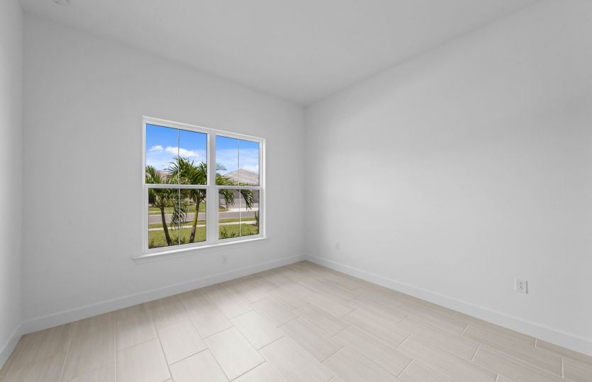 Secondary bedroom