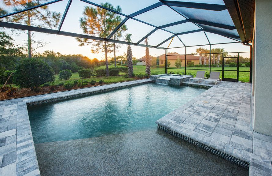 Screened in Pools and Lanais