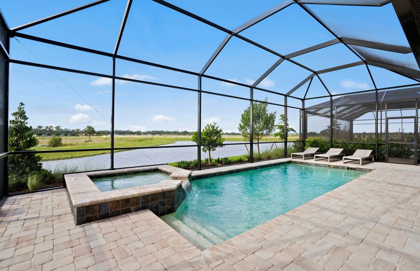 Screened-in lanais created to ultimate Florida lifestyle
