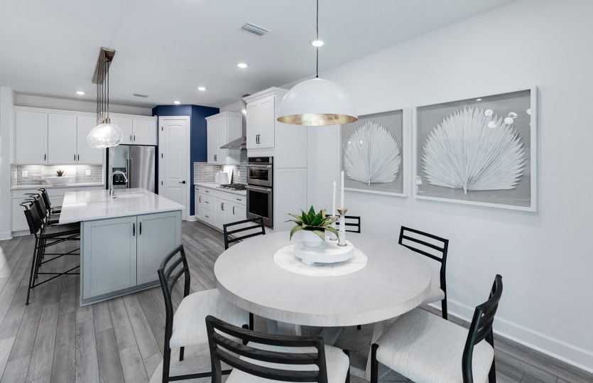 6929 Cedarbank Ln. Palm Beach Gardens, FL 33418