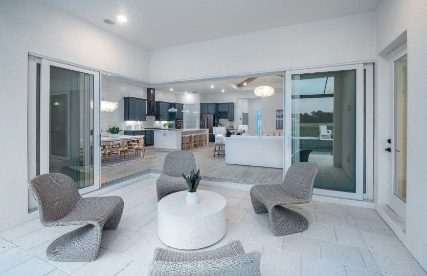 Covered outdoor lanai