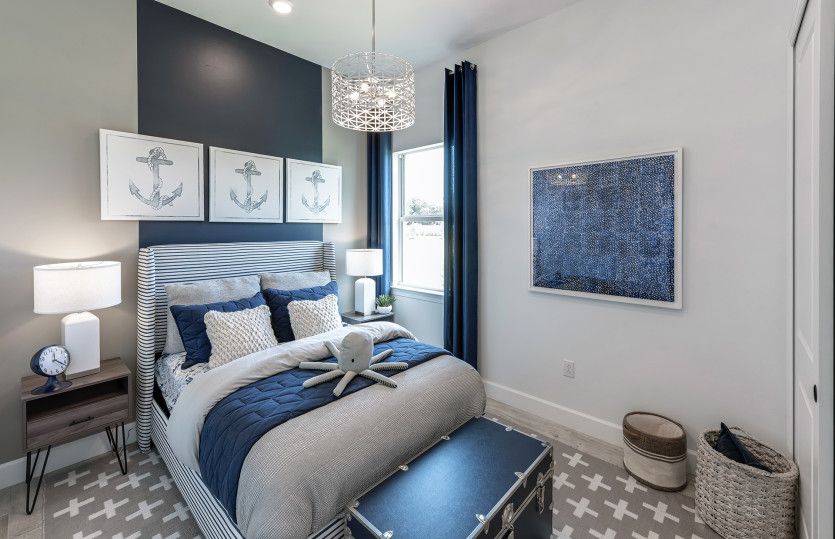 Secondary bedroom