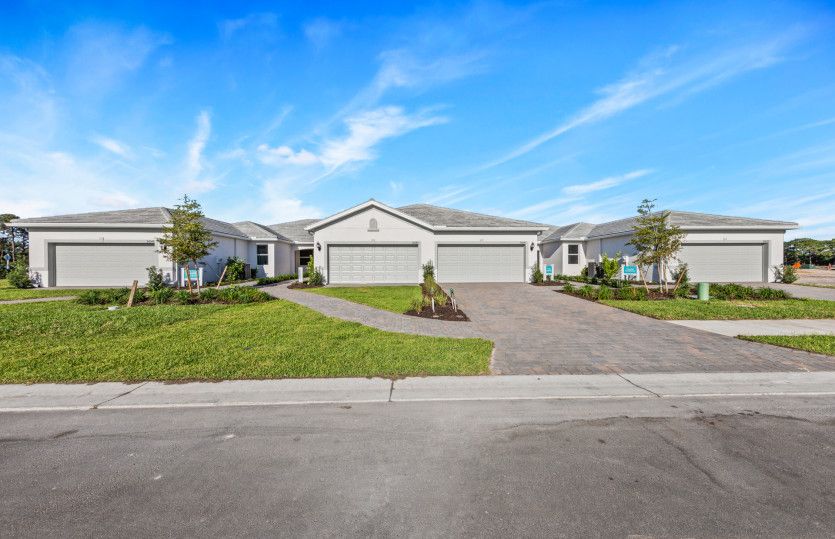 27156 Capri Shores Circle. Englewood, FL 34223