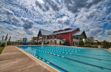 Healthy Life Center Lap Pool