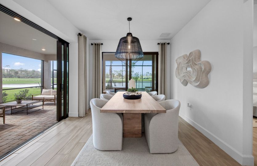 Café or dining area