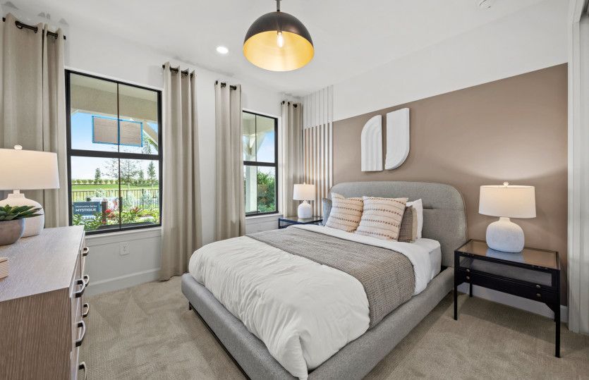 Secondary bedroom