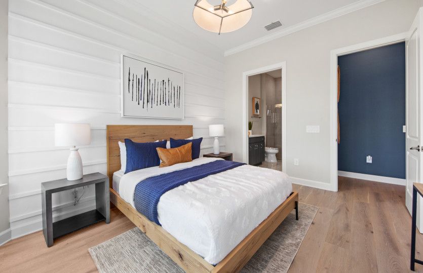 Secondary bedroom
