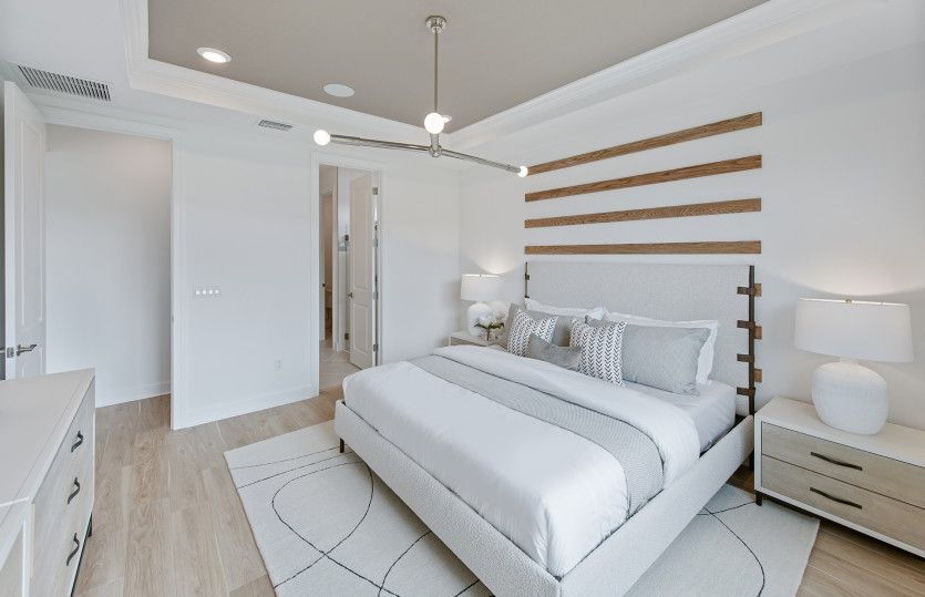 Owner's Suite with Optional Dropped Tray Ceiling