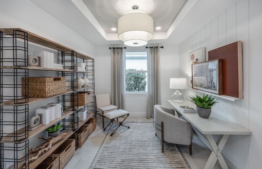 Flex room, perfect for a den or home office | Model Representation
