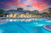 Talon Preserve on Palmer Ranch por DiVosta Homes en Sarasota-Bradenton Florida
