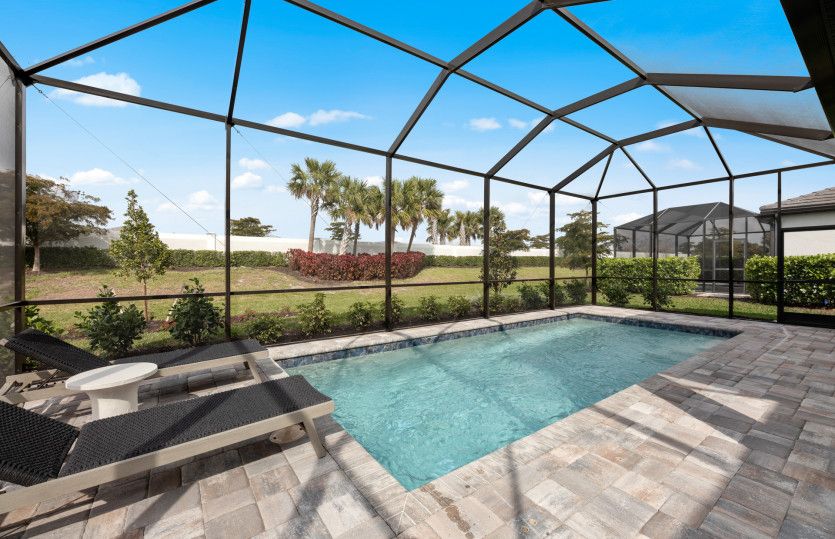 Beautiful pool perfect for entertaining family and guests