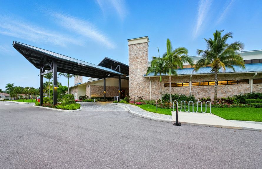 The Pointe Clubhouse