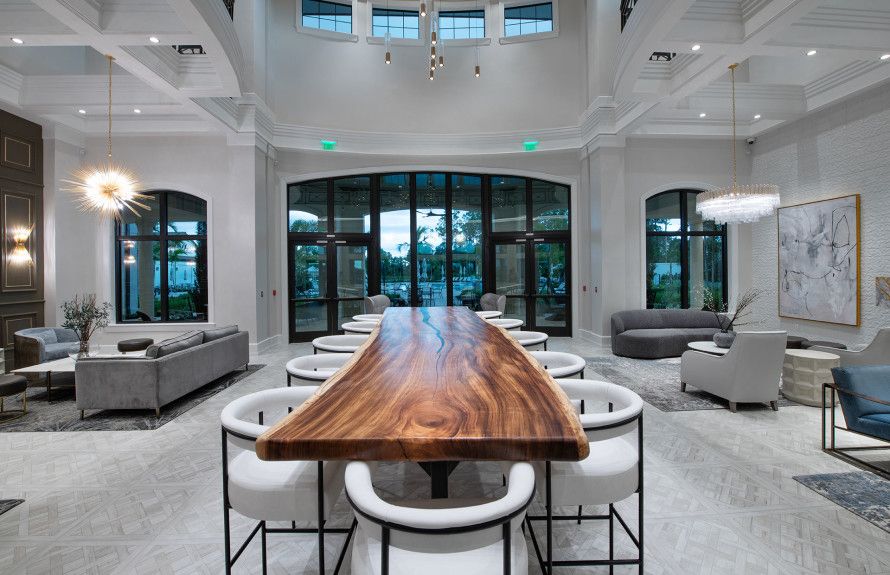 Stunning Centerpiece