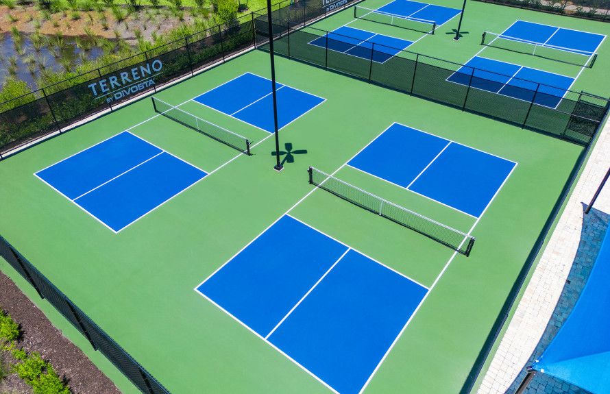8 Pickleball Courts