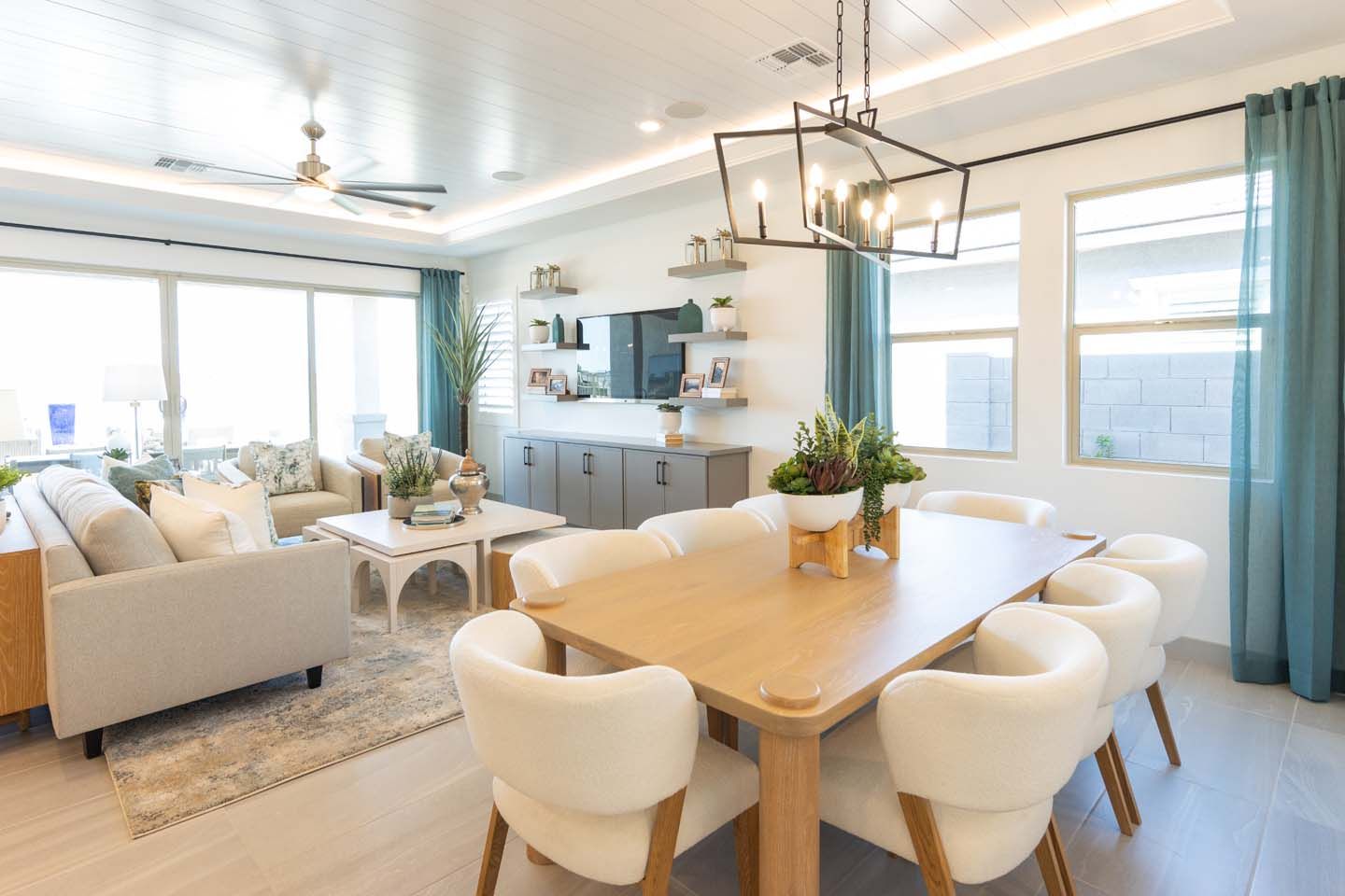 Redwood Valley at Acclaim por Fulton Homes en Phoenix-Mesa Arizona