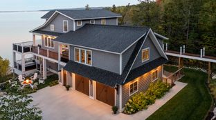 Legacy Construction Service, LLC por Legacy Construction Service, LLC en Traverse Michigan