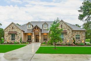Legacy Classic Homes por Legacy Classic Homes en Fort Worth Texas