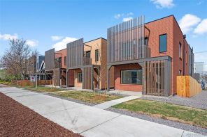 3275 Lawrence Street (Lawrence LiteLuxe)