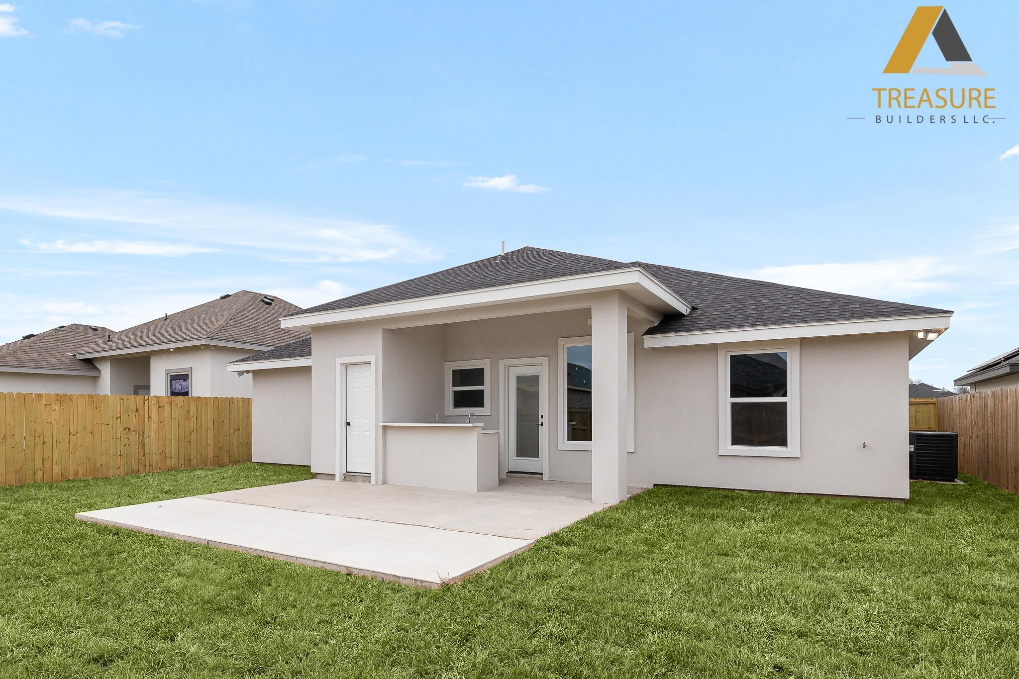 casa en Treasure Builders LLC por Treasure Builders LLC