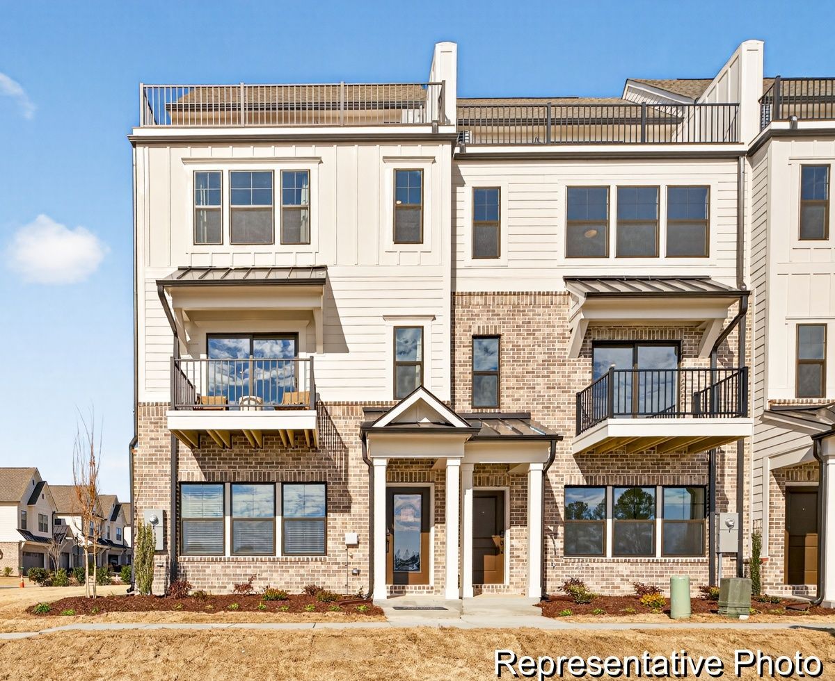 240 Periwinkle Place (Hollis TH)