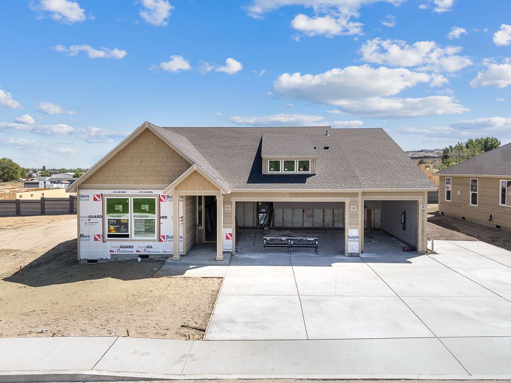 334 Snowgrass AVE