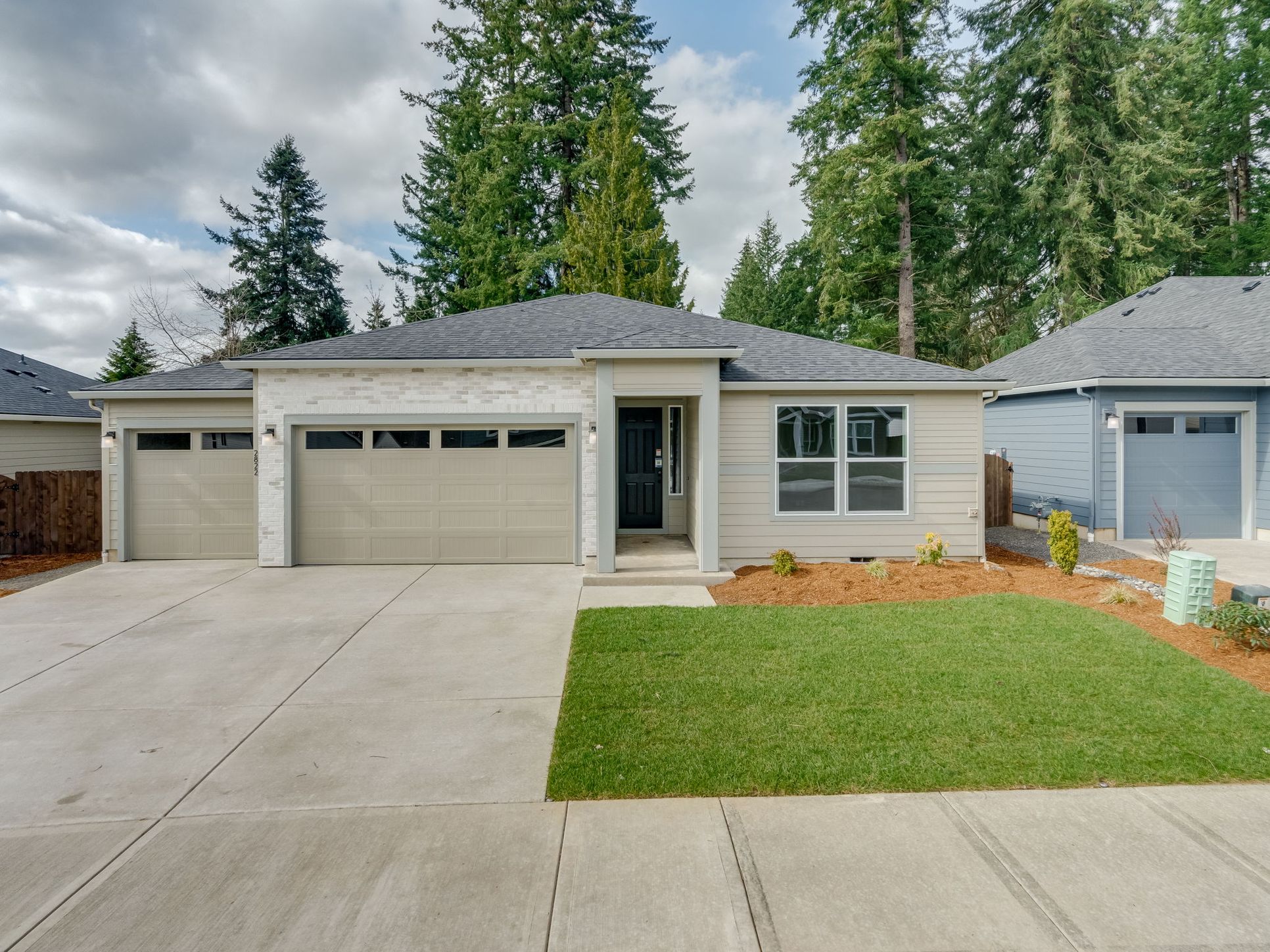 2822 NW 8th PL