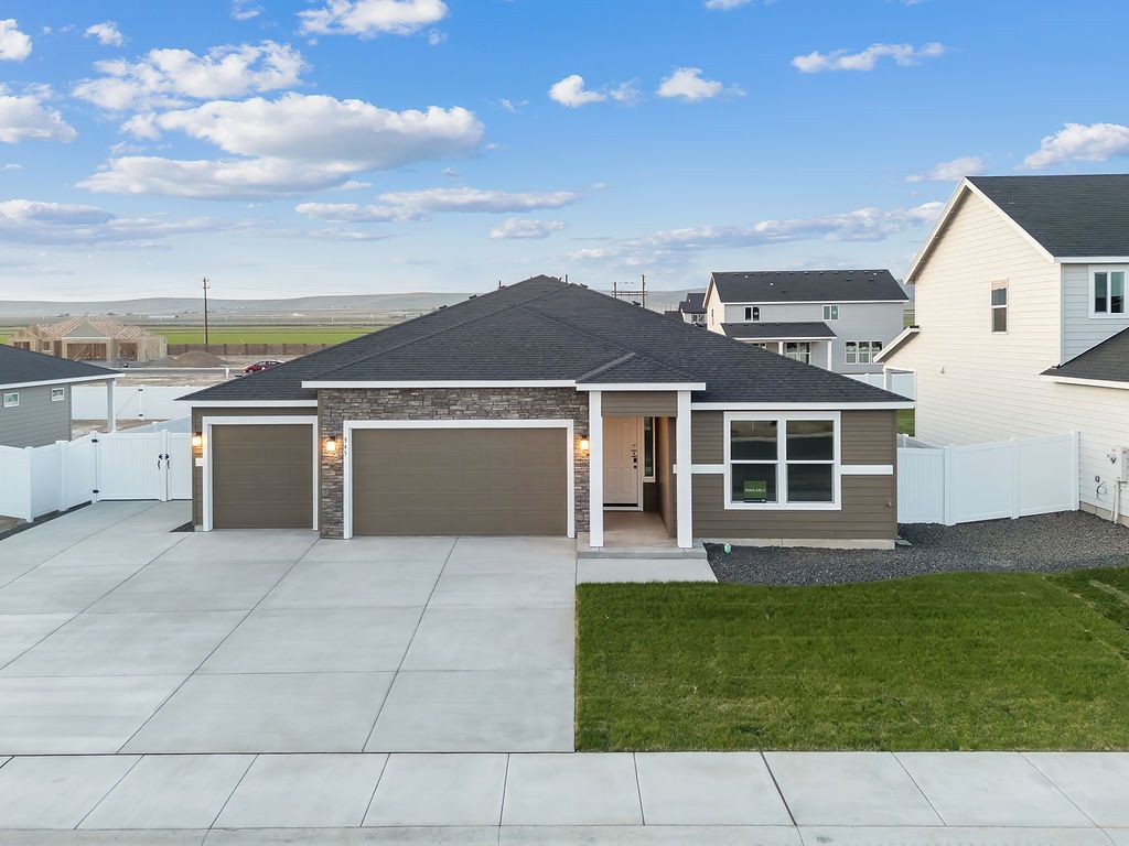 845 K ST NE