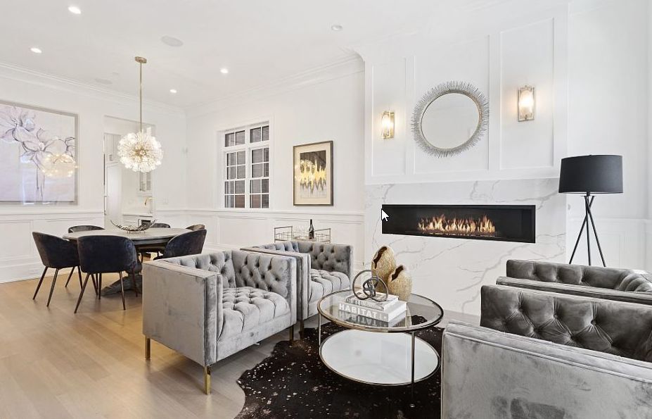 Ak Custom Homes,60618