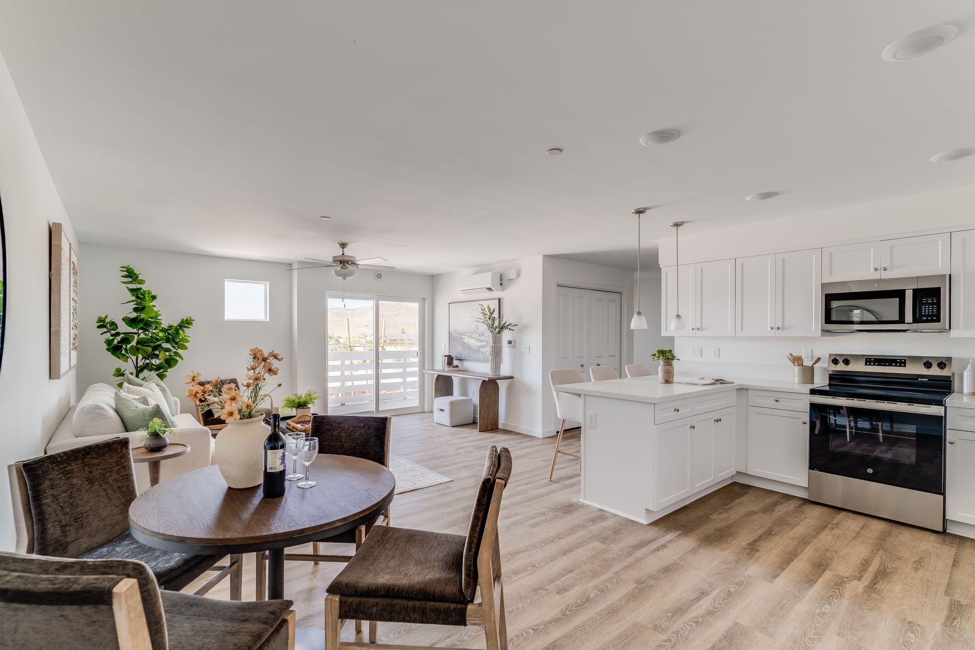 Ambient Communities - The Nine @ Righetti