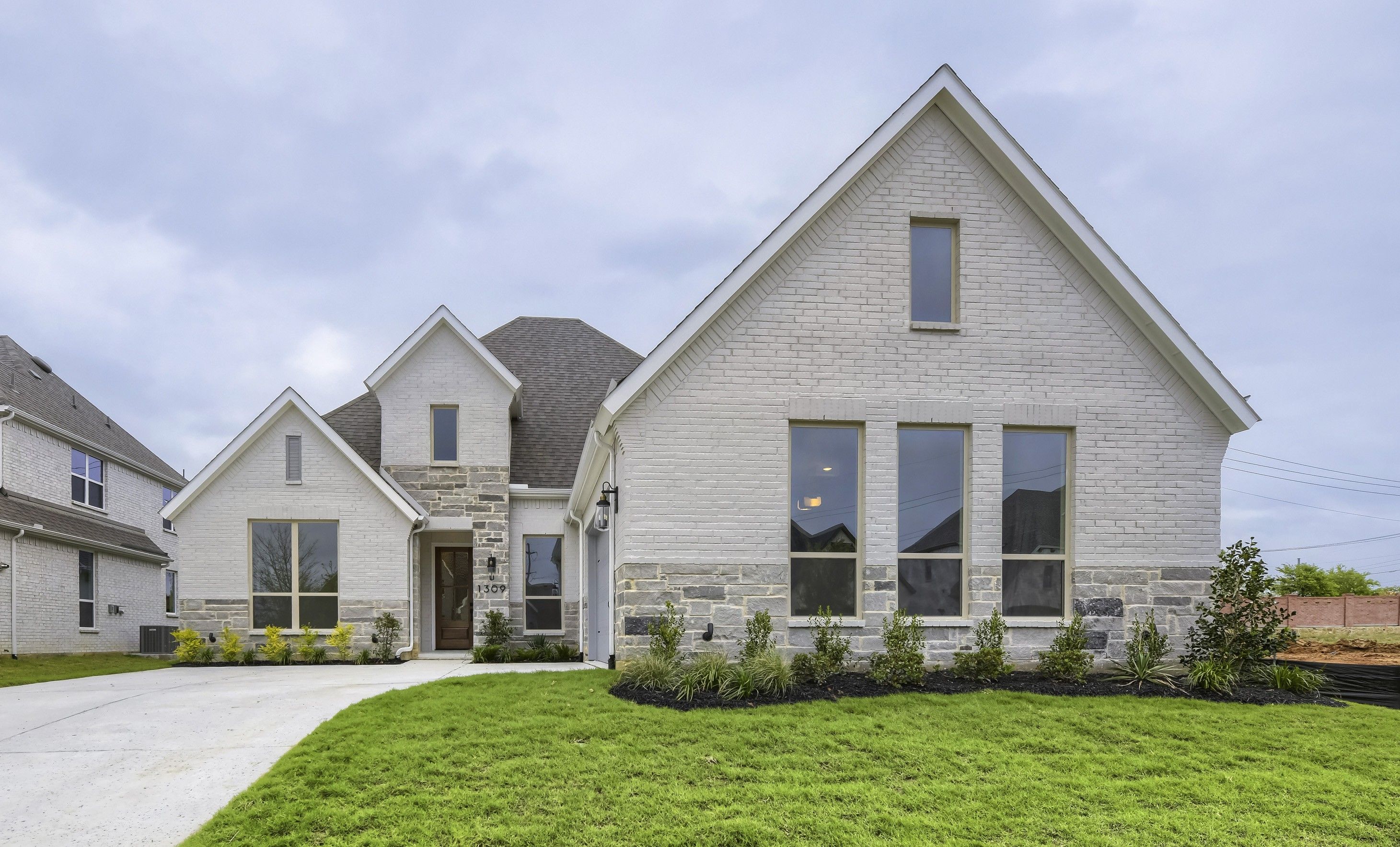 Exterior:1309 Naples- Front Elevation