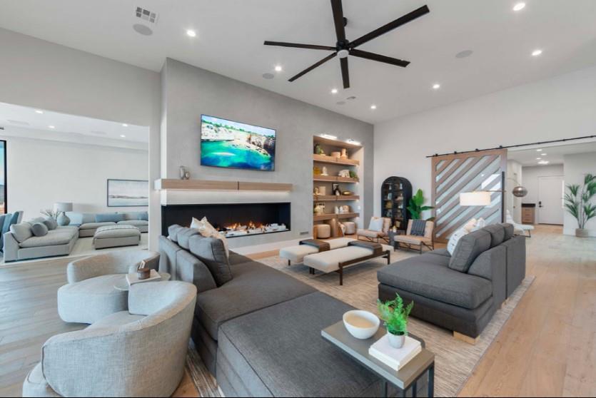 Anderson Custom Homes, Inc.,84790