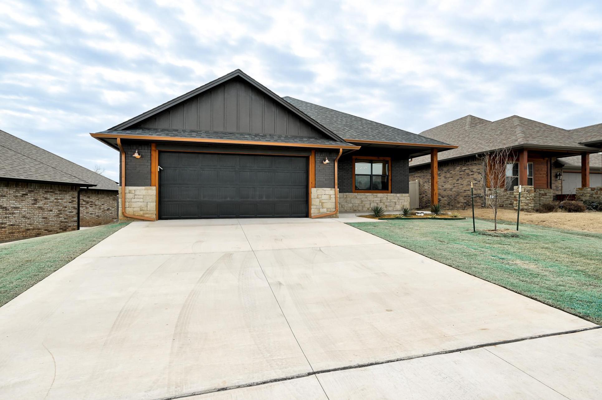 Armstrong Homes,73070