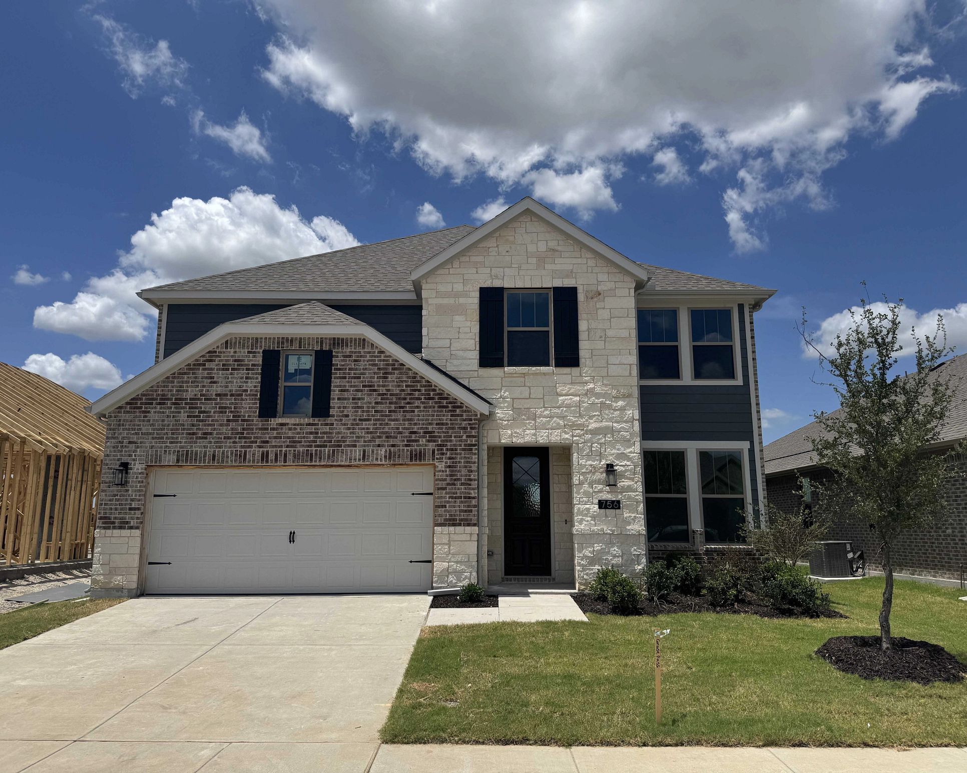 Exterior:Exterior Design Construction Progress