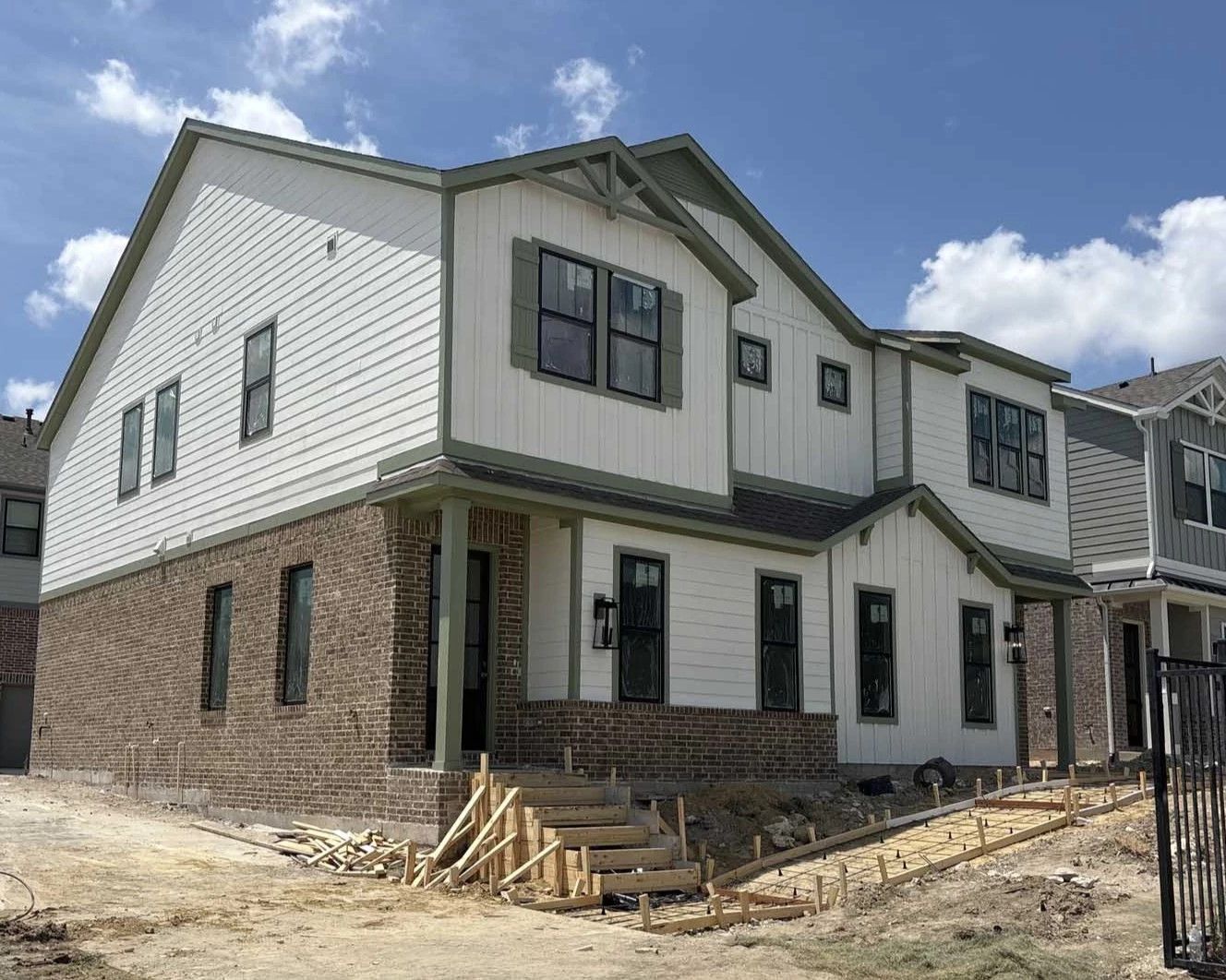 Exterior:Exterior Design Construction Progress