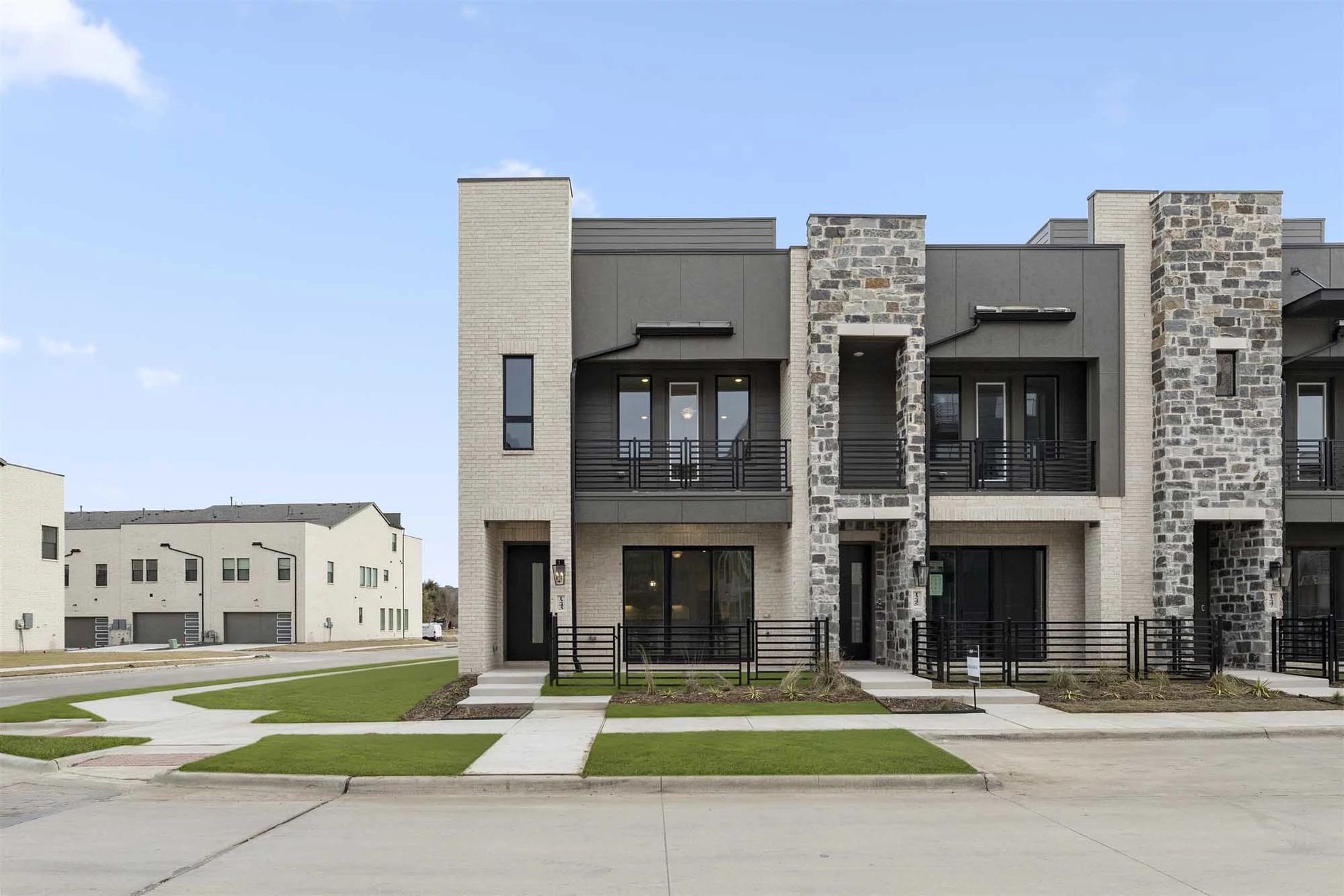Exterior:Exterior Design Representative Photo