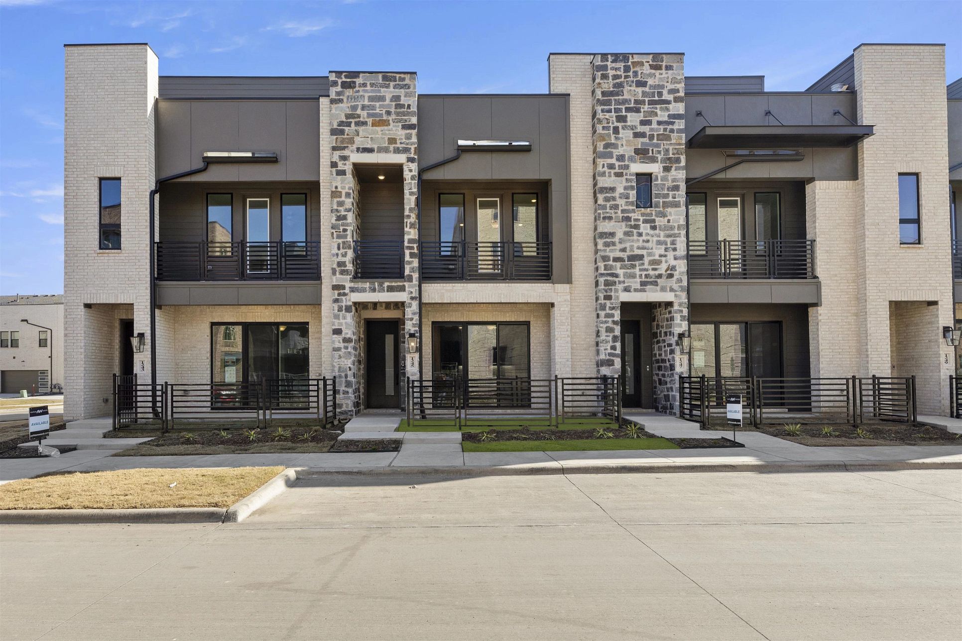 Exterior:Exterior Design Representative Photo