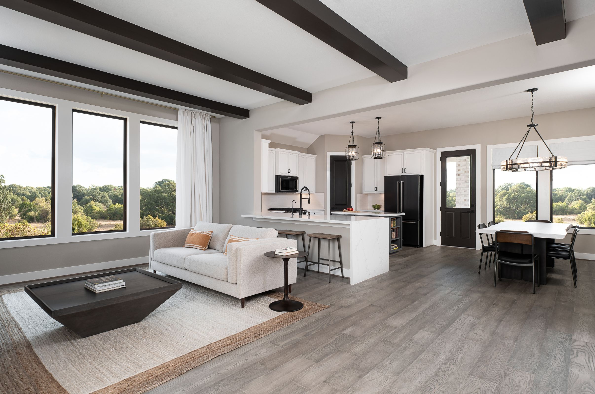 Interior:Oakwood Estates - Cheyenne Interior Image 1