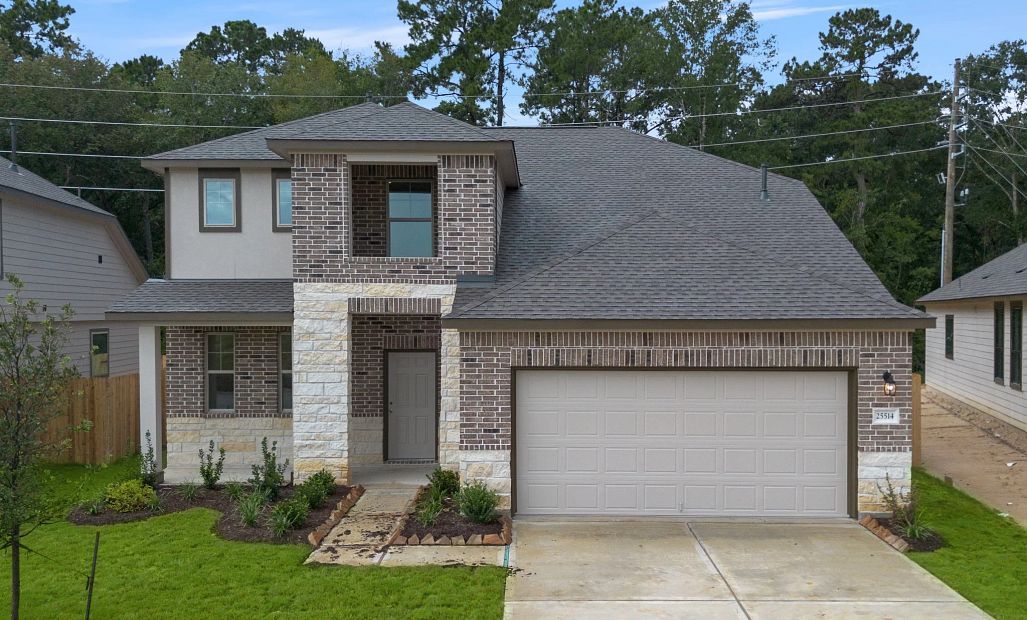 Interior:Welcome home to 25514 West Blackwater Creek Trail located in the community of Spring Creek Trails