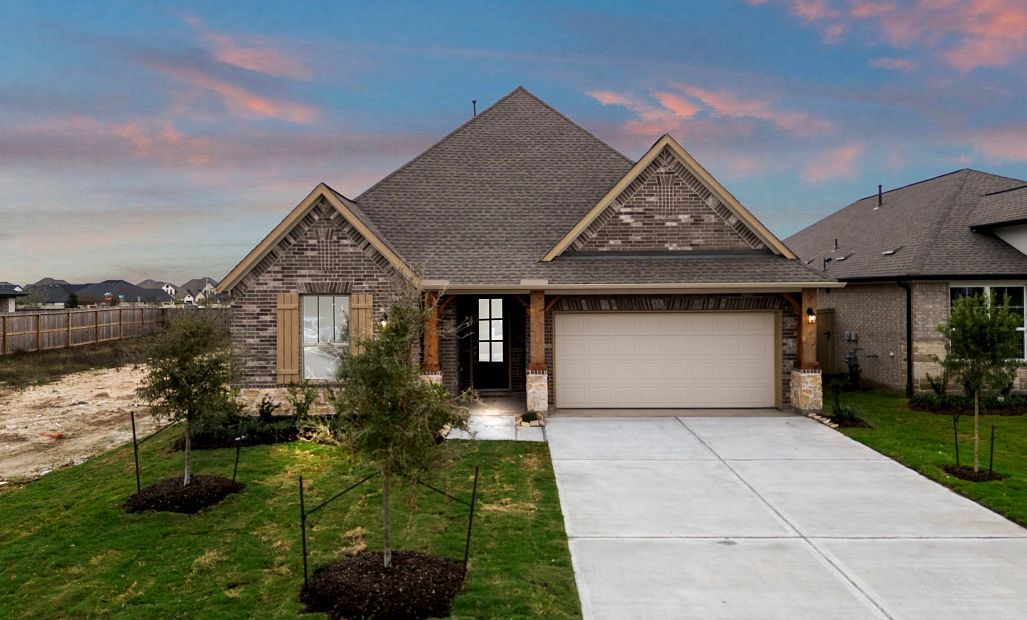 Interior:Welcome home to 4009 Sterling Springs Lane located in the community of Westland Ranch and zoned to