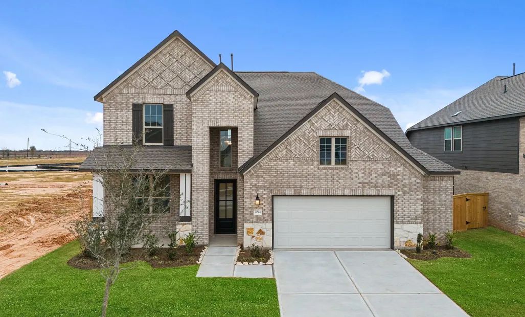Interior:Welcome home to 2024 Blue Mar Drive located in Sunterra Lakes and zoned to Royal ISD.