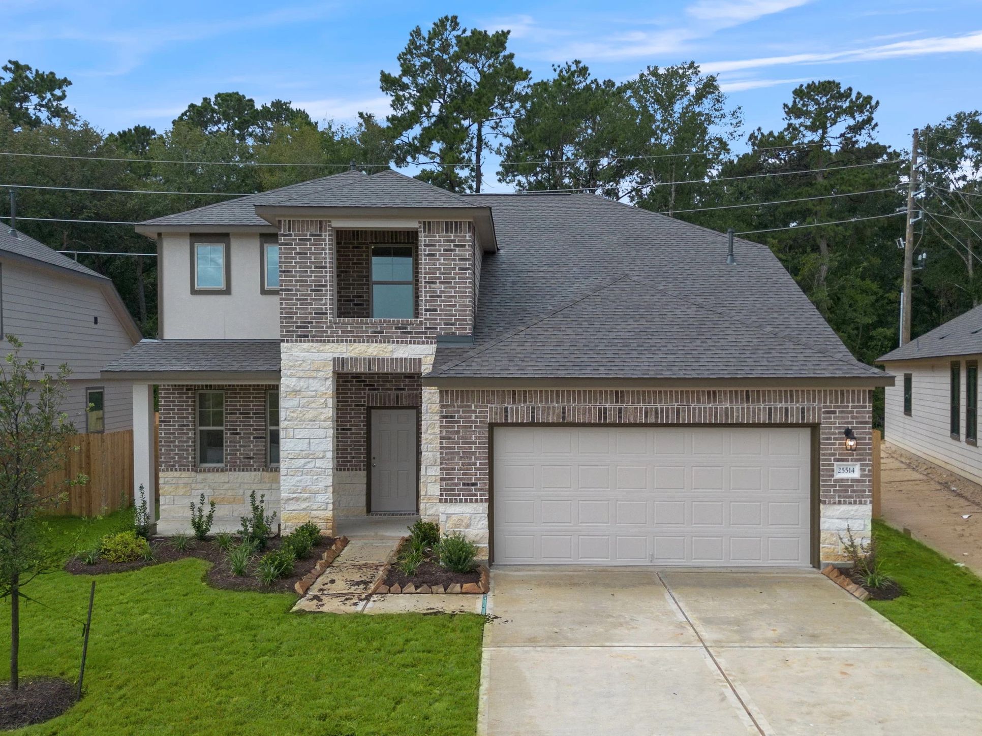Interior:Welcome home to 25514 West Blackwater Creek Trail located in the community of Spring Creek Trails