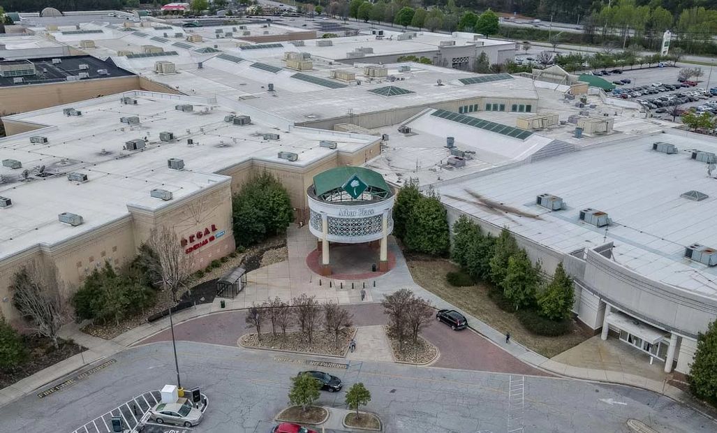 Exterior:Birdseye views of Laurelwood and Surrounding Areas.