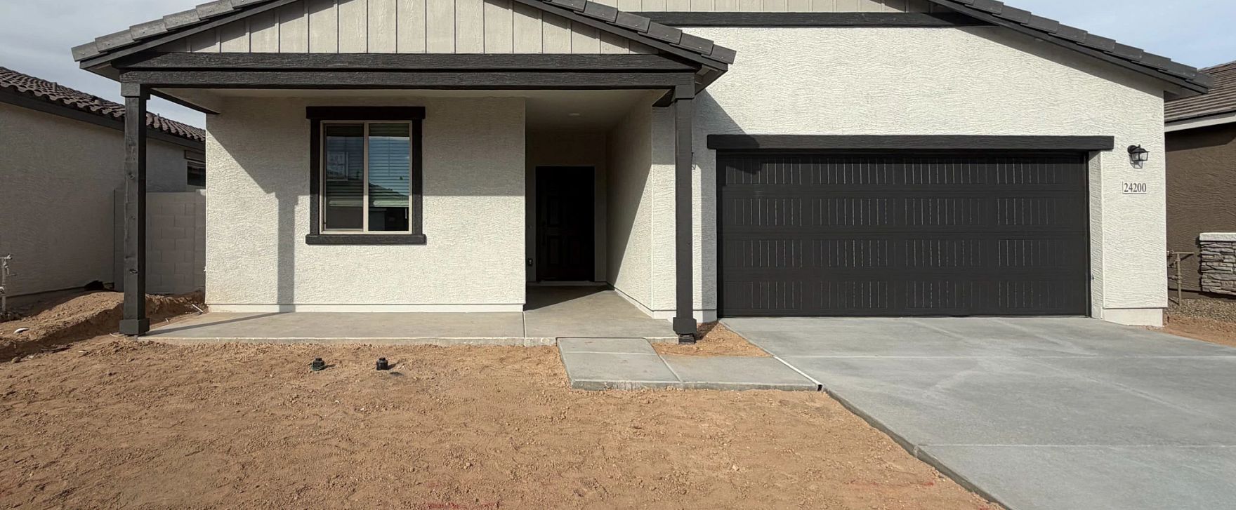 Exterior:Exterior elevation